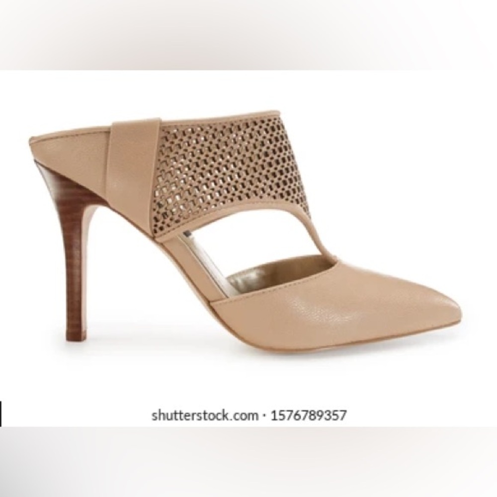 White House Black Market tan kitten heels
